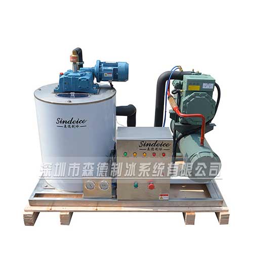 日產(chǎn)量1噸船用片冰機(jī)